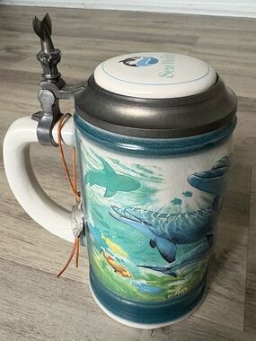 Vintage SeaWorld Dolphin Beer Stein Budweiser Gertz in 1991 NEW COA